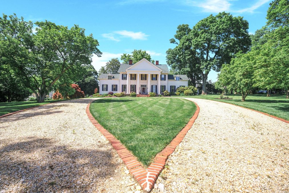 Crown Rose Estate