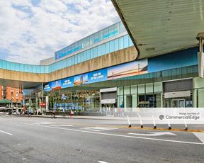 GWB Market - 4202 Broadway