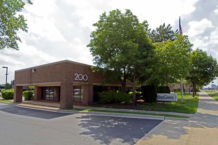 Commercial space for Rent at 200 East Big Beaver Road in Troy