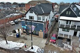 568 Niagara St
