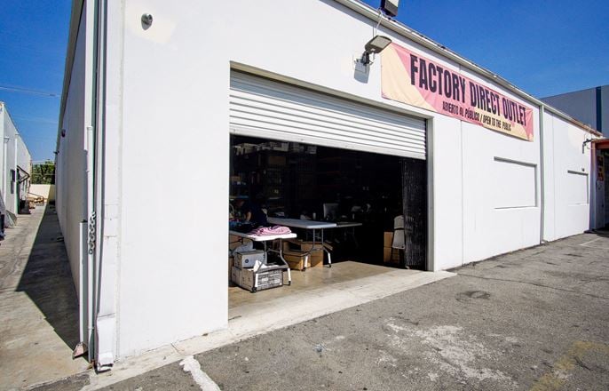 11400 Downey Ave