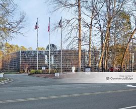 Daetwyler Plaza