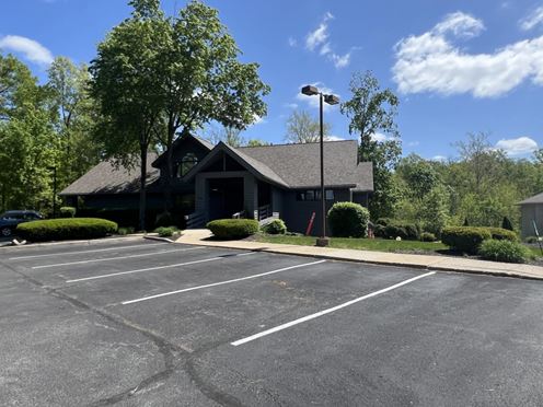 830 E Johnstown Rd