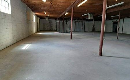 Industrial space for Rent at 917 N East St in Frederick