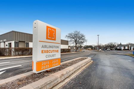 Arlington Executive Court - Arlington Heights