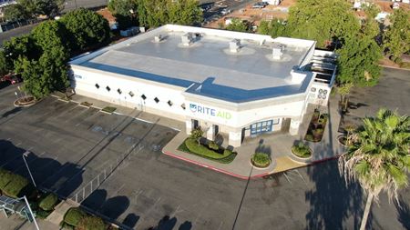 Retail space for Rent at 975 E Cypress Ave in Redding