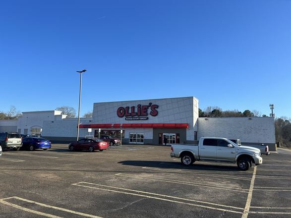 1175 E County Line Rd