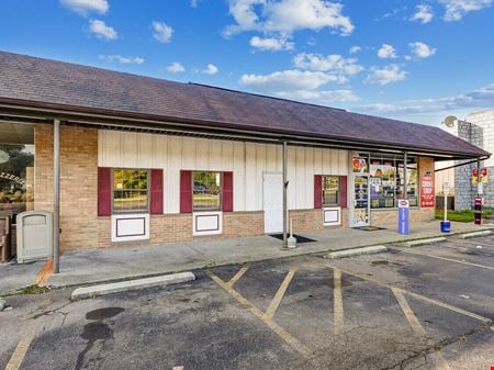 Retail space for Sale at 4167 State Route 122 in Franklin