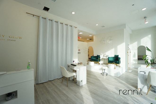 853 Lexington Ave.