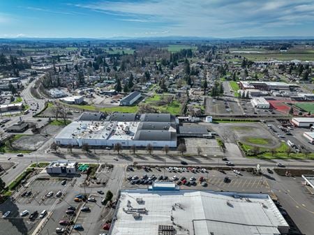 Industrial space for Rent at 811 N 1st St in Silverton