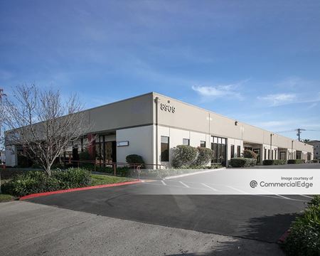 Office space for Rent at 8909 Complex Drive in San Diego