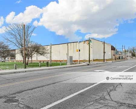 Industrial space for Rent at 1925 Columbia Avenue in Indianapolis