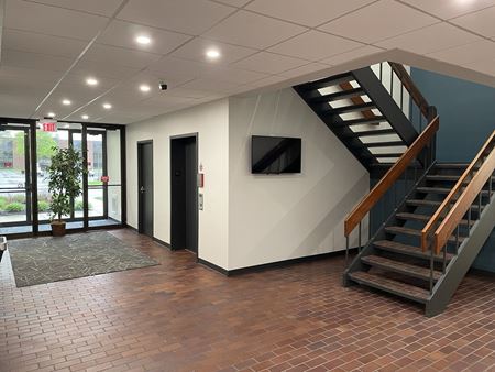 Office space for Rent at 8445 Keystone Crossing in Indianapolis
