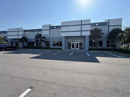 Photo of commercial space at 9130 Centerlinks Commerce Dr in Fort Myers