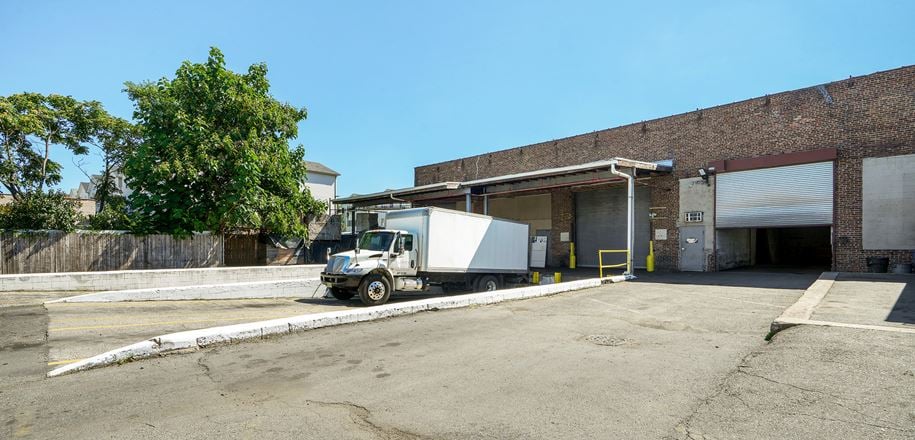 Industrial Building For Sale