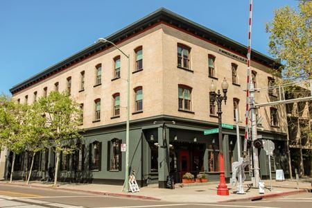 Office space for Rent at 101 Broadway in Oakland