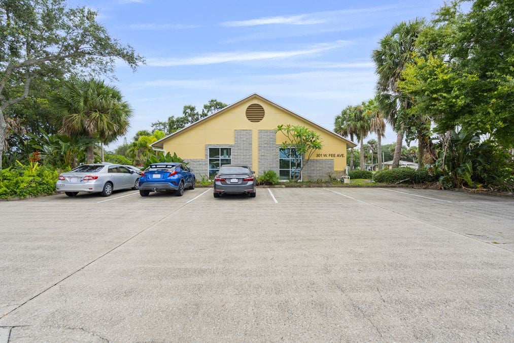301 W Fee Ave