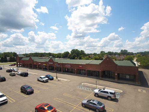 Four Oaks Plaza