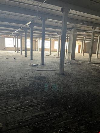 151-155 E Market St & 36-40 W-B Blvd.