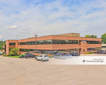 Commercial space for Rent at 445 South Livernois Road in Rochester Hills