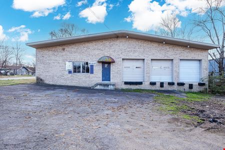 Industrial space for Sale at 5303 W 33rd in Little Rock