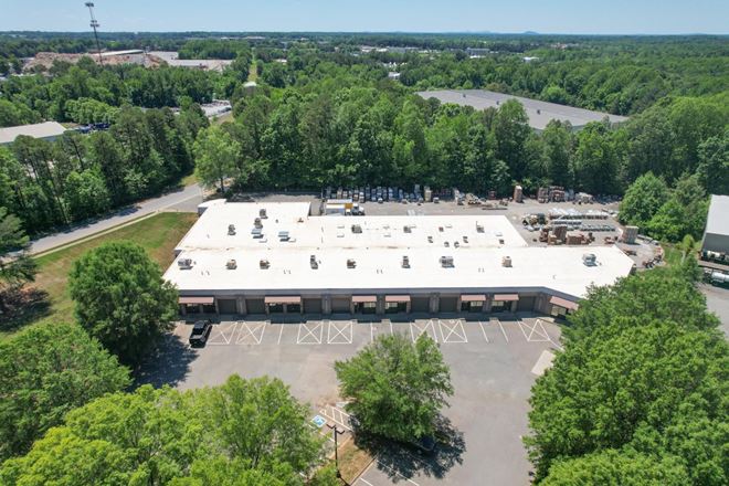 Flexible Industrial Warehouse/Office Space