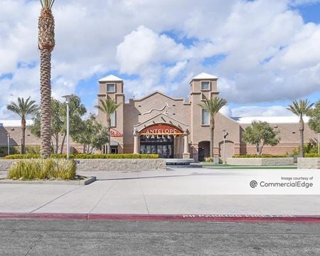 Retail space for Rent at 1233 West Avenue P in Palmdale