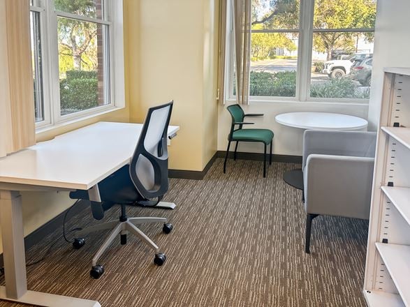 CA, Ladera Ranch - Ladera Corporate Terrace