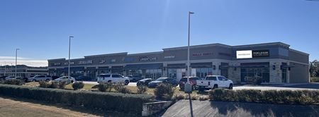 Retail space for Rent at NWQ of Boerne Stage Rd & IH-10 in San Antonio