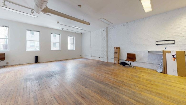 39-41 Wooster St