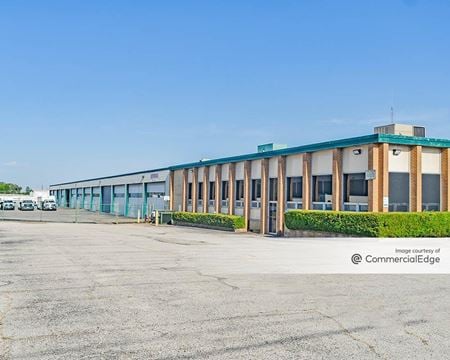 Industrial space for Rent at 610 North Wildwood Drive in Irving
