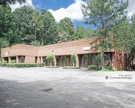 Office space for Rent at 5470 Memorial Drive in Stone Mountain