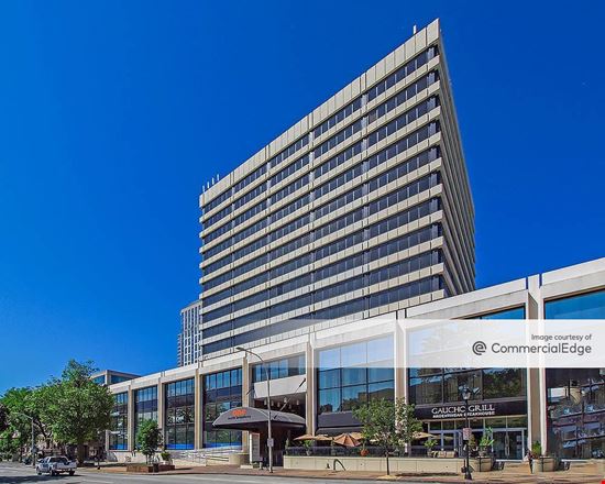 White Plains Plaza