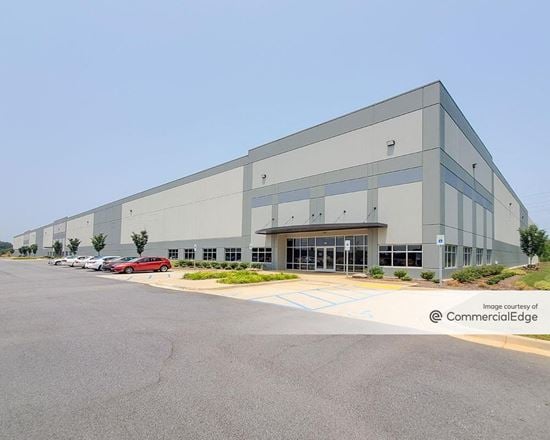 Southchase Industrial Park - 250 Wilson Bridge Road