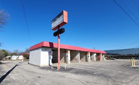 Retail space for Sale at 4423 East Houston Street in San Antonio