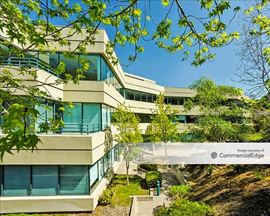 Pell Plaza