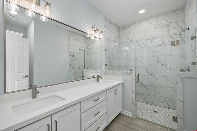 412 & 416 E. Acacia St., 