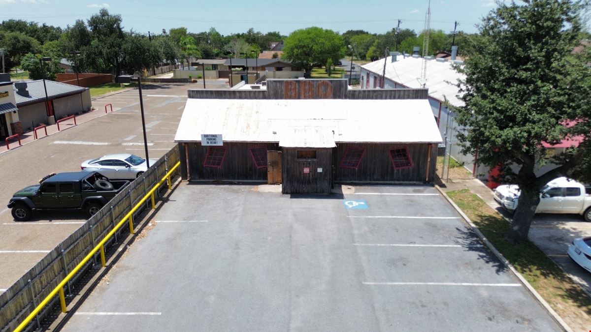 3619 N. 10th St.-Lone Star Bar-B-Que