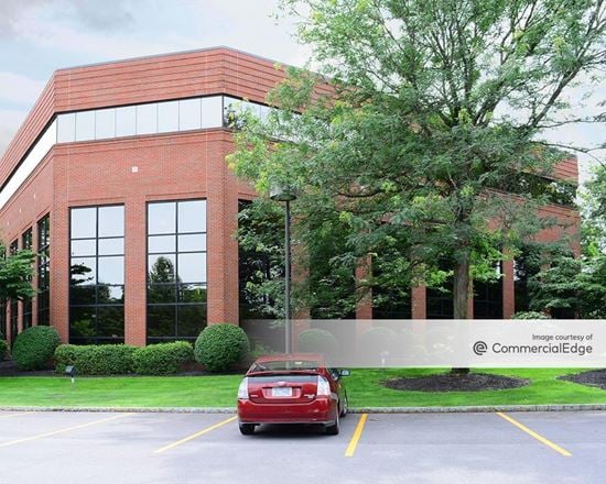 Linden Oaks Office Park - 400 Linden Oaks