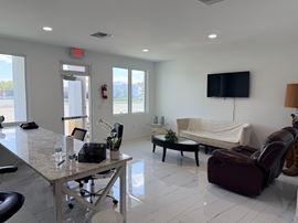 2134 & 2174 NW Commerce Lakes Dr