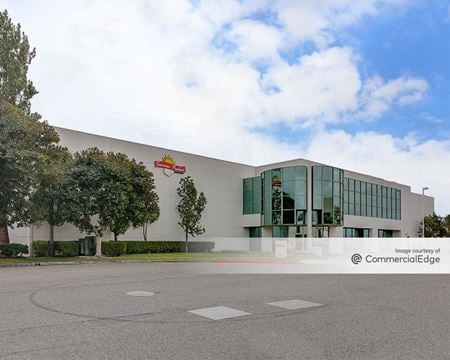 Photo of commercial space at 500 Burning Tree Road in Fullerton