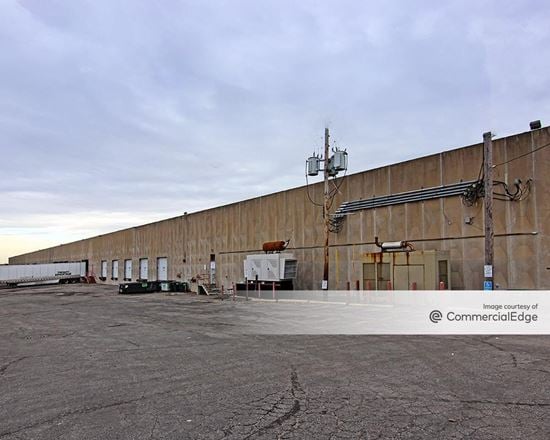 Lafayette Park Distribution Center