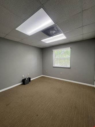 829 E Oak St unit B