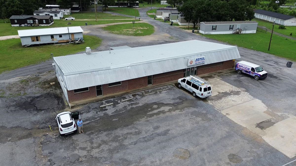5000 Sq Ft Building For Sale - Cedar Bluff AL
