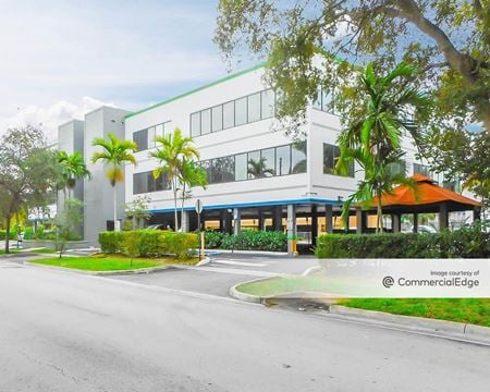 Photo of commercial space at 152 NW 168th Street in North Miami Beach