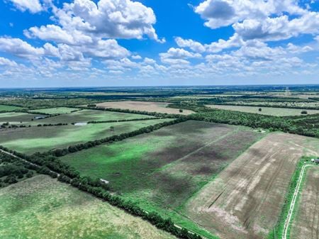 Photo of commercial space at 2072 Co Rd 1073 in Greenville