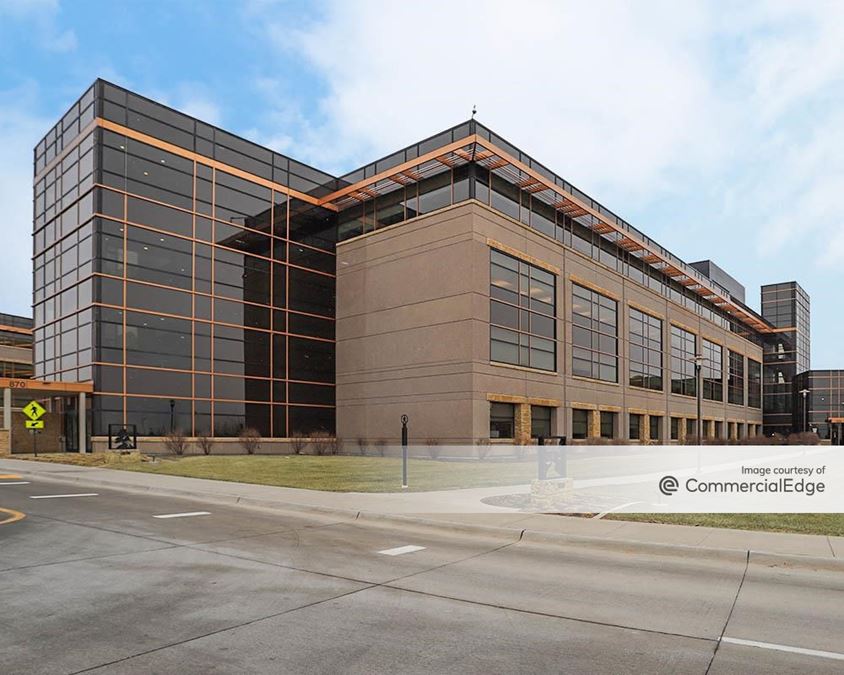 800 South Jordan Creek Pkwy, West Des Moines, IA 50266