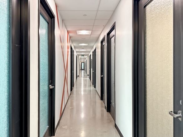 Regus - Burnaby - Solo District