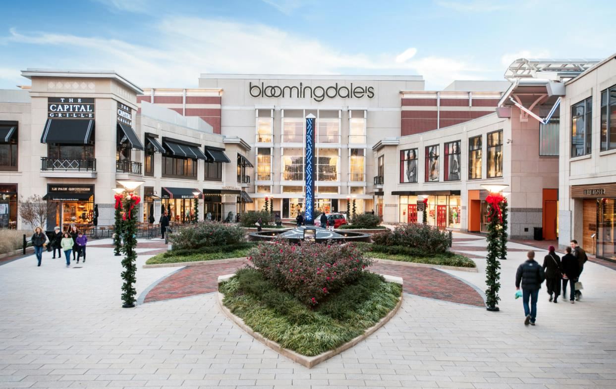 Shops at Wisconsin Place