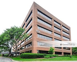 85 West Algonquin Road